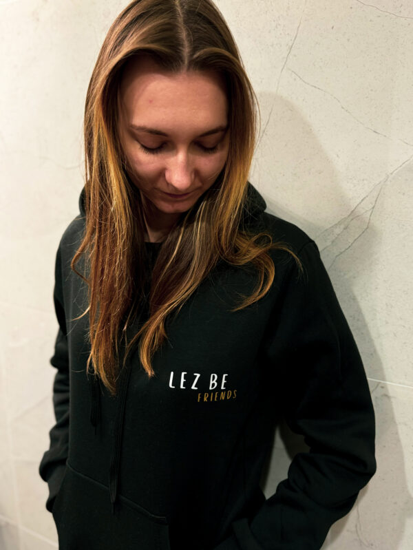 Bluza Lez Be Friends BLACK - Image 2